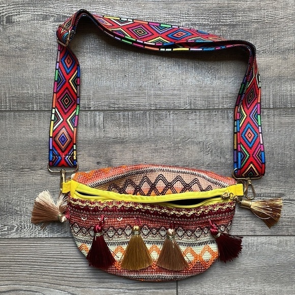 Bohemian Multicolored Tassel Pattern Hobo Sling Bag - Picture 10 of 14
